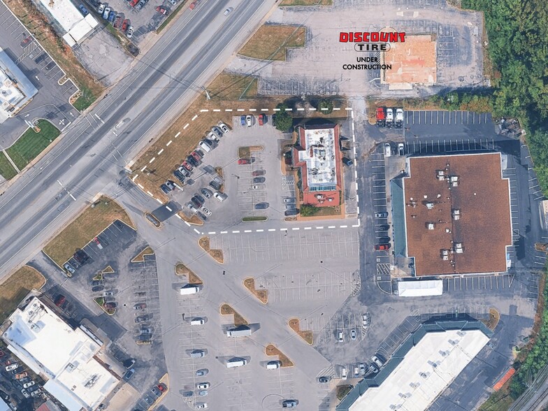 More Photos Of 3451 Lebanon Pike, Hermitage Restaurant For Lease