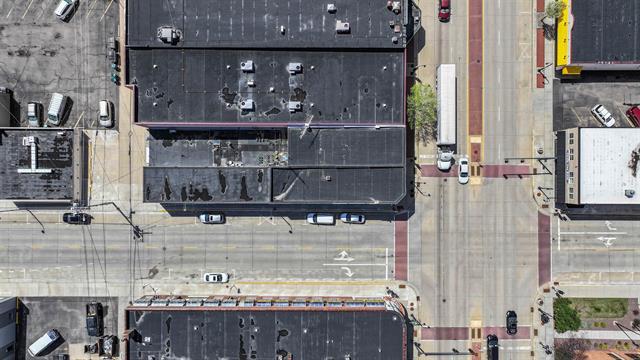 More Photos Of 401-405 S Central Ave, Marshfield Storefront For Sale