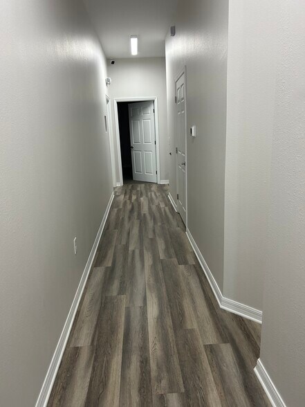 More Photos Of 17718 Hunting Bow Cir, Lutz Medical For Sale