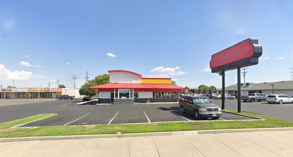 Primary Photo Of 14503 7th St, Victorville Fast Food For Lease