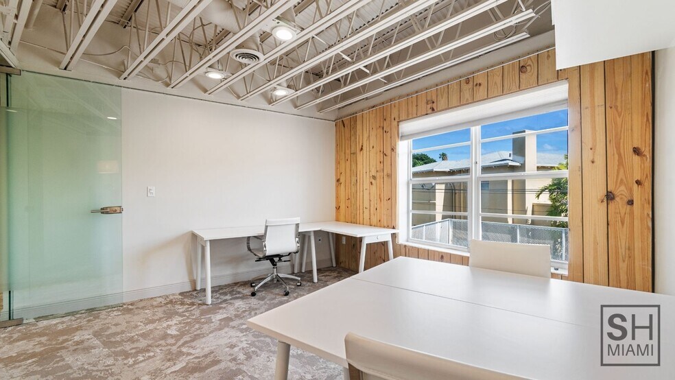 More Photos Of 820 W 41st St, Miami Beach Coworking Space