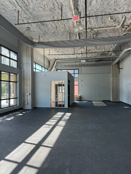 More Photos Of 601 Meeting St, Charleston Apartments For Lease