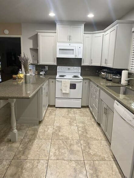 More Photos Of 491 S Simpson Ave, Hemet Multifamily For Sale