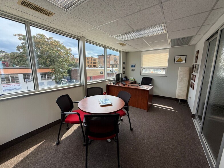 More Photos Of 162 Harding St, Worcester General Retail For Sale