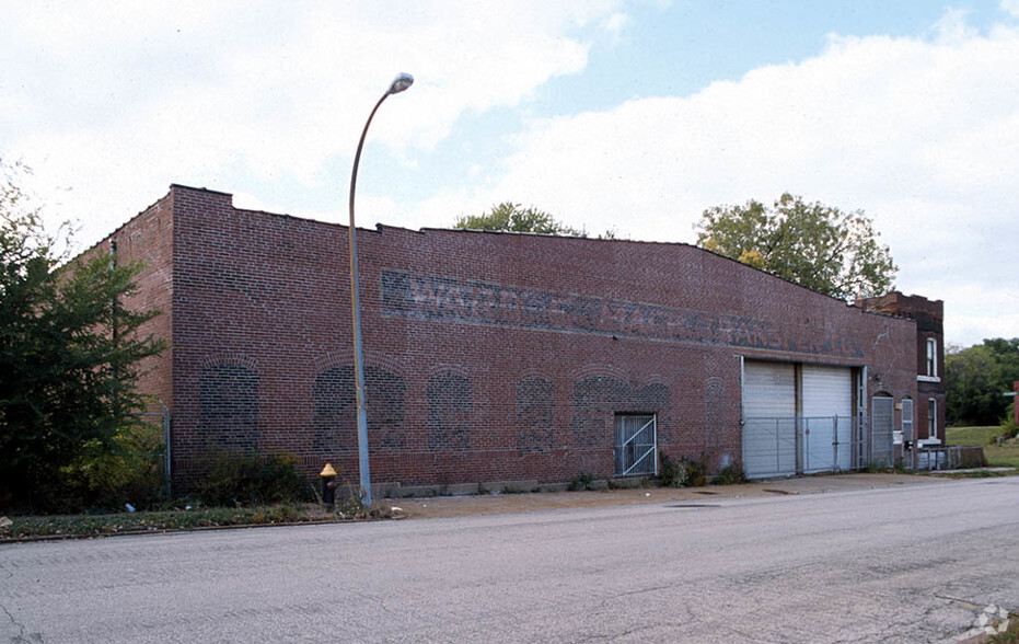 Primary Photo Of 2931 N Jefferson Ave, Saint Louis Manufacturing For Sale