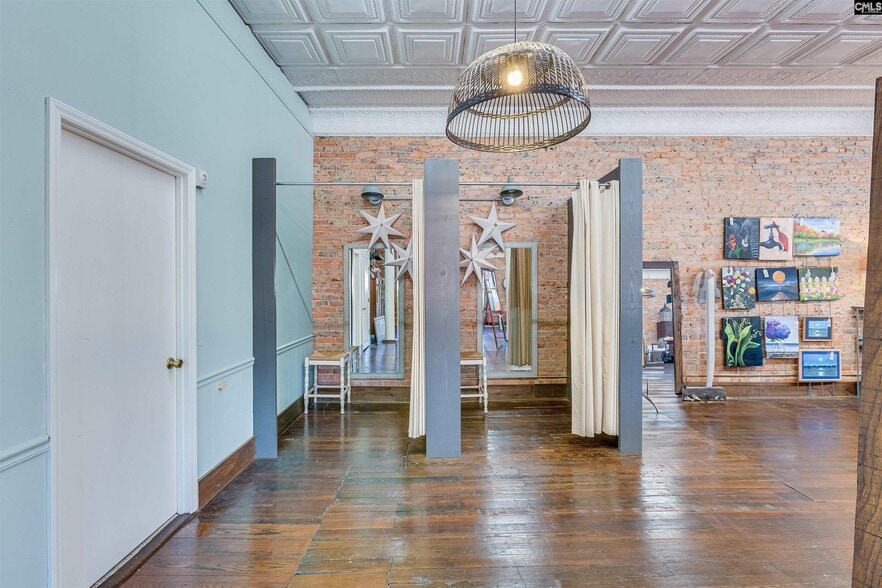 More Photos Of 2701 Cleveland St, Elloree Storefront Retail Residential For Sale