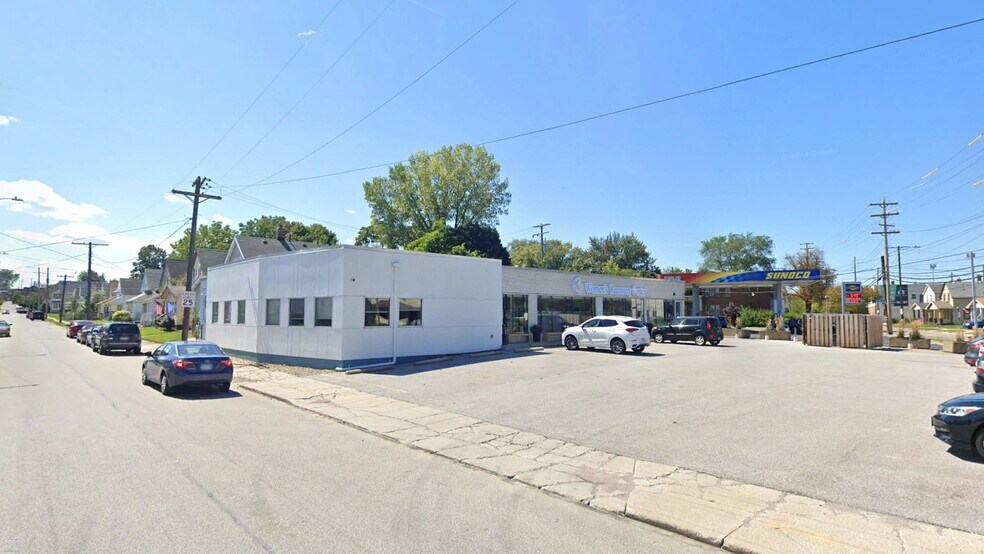 Primary Photo Of 6205 Storer Ave, Cleveland Medical For Sale