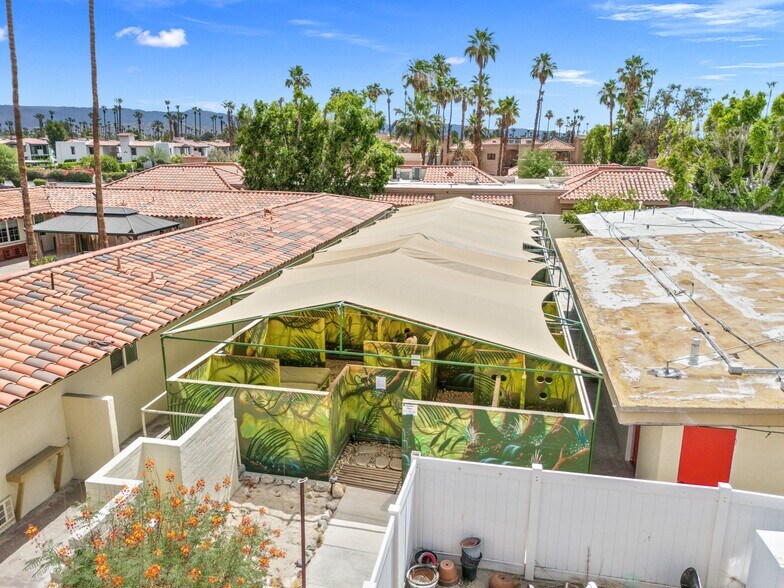 More Photos Of 526 S Warm Sands Dr, Palm Springs Hotel For Sale