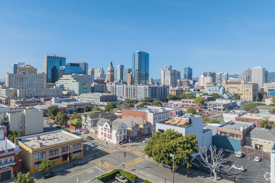 More Photos Of 238 9th St, Oakland Loft Creative Space For Sale