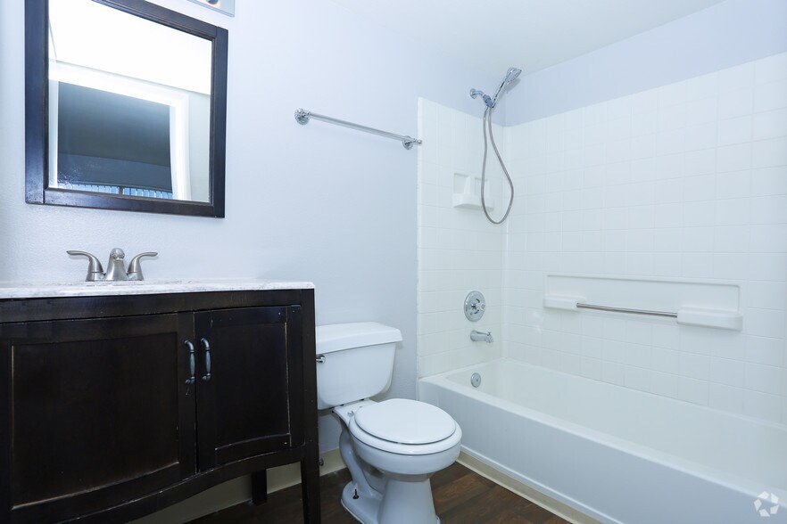 More Photos Of 409-417 E Merlayne Dr, Henderson Apartments For Sale