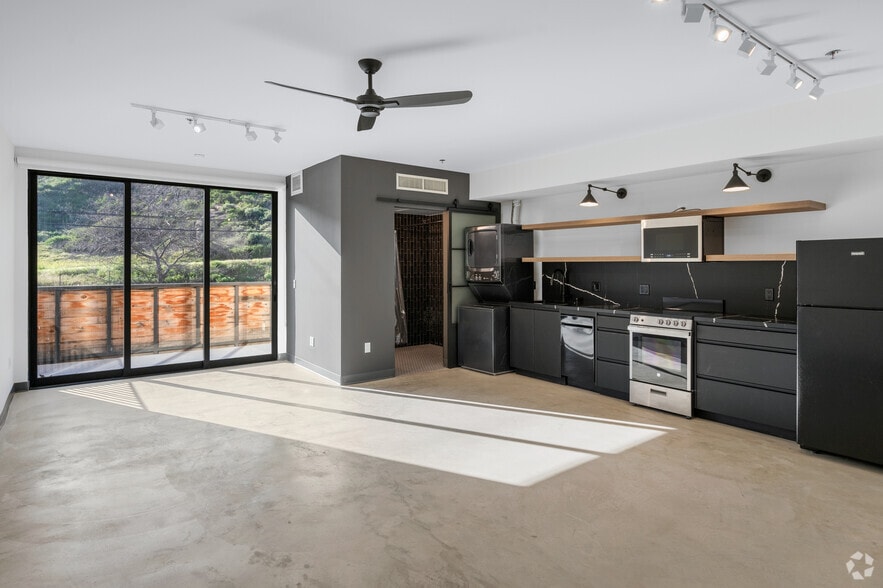 More Photos Of 20412 Laguna Canyon Rd, Laguna Beach Apartments For Sale