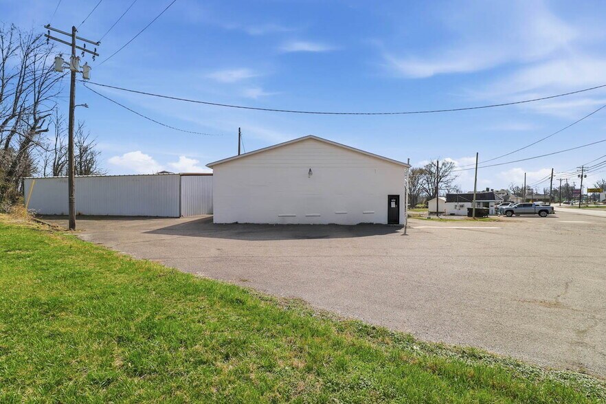 More Photos Of 500 E Main St, Lebanon Land For Sale