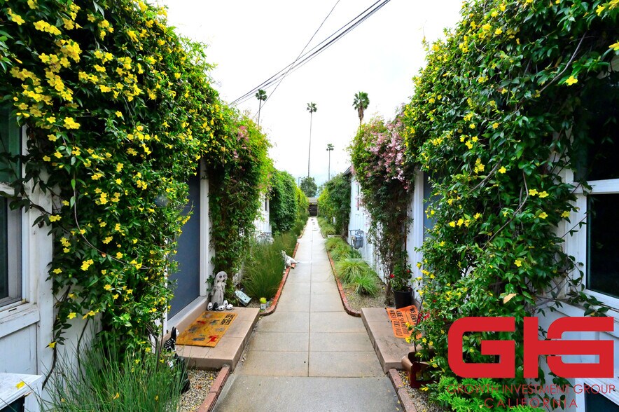 More Photos Of 31 N Parkwood Ave, Pasadena Apartments For Sale