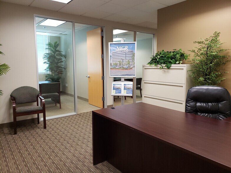 More Photos Of 3110 E Guasti Rd, Ontario Office For Lease