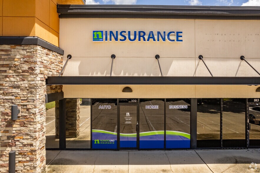 More Photos Of 380 Semoran Commerce Pl, Apopka Unknown For Lease