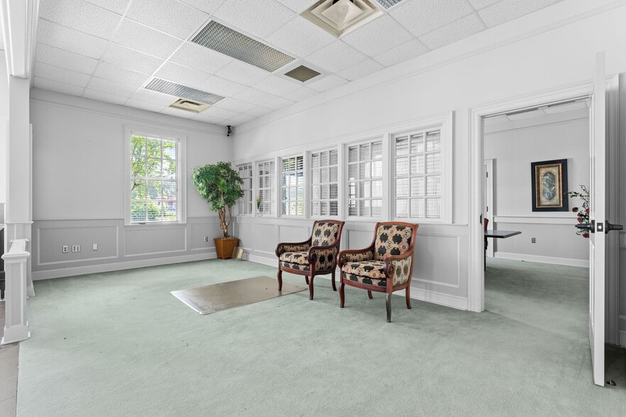 More Photos Of 8710 Hwy 69 S, Tuscaloosa Bank For Sale