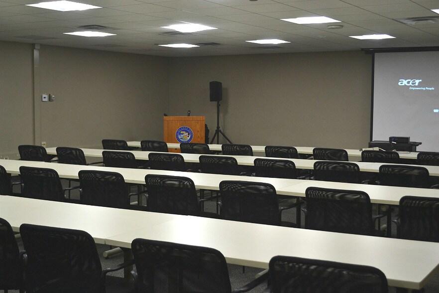 More Photos Of 69 W Washington St, Chicago Office For Lease