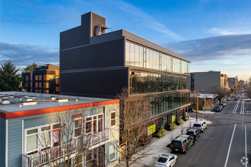 More Photos Of 3720 N Vancouver Ave, Portland Office For Lease