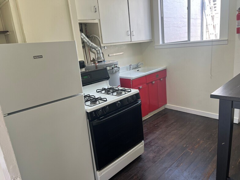 More Photos Of 19 Moss St, San Francisco Apartments For Sale