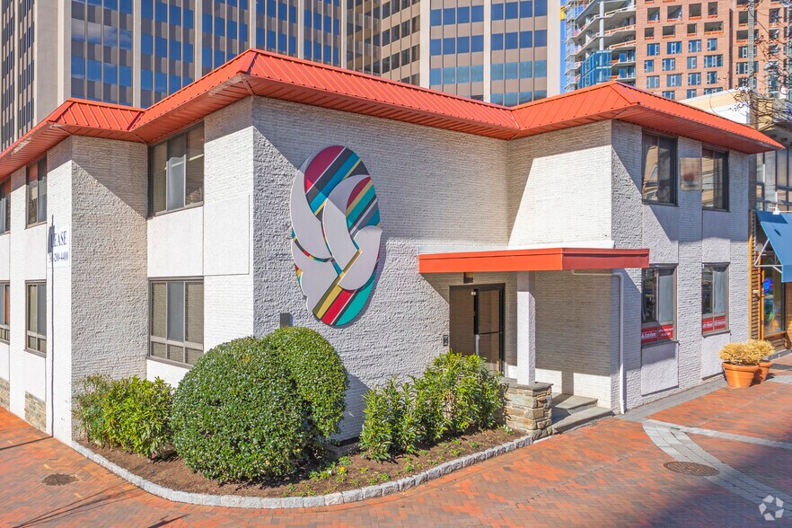 More Photos Of 7801 Norfolk Ave, Bethesda Office For Lease