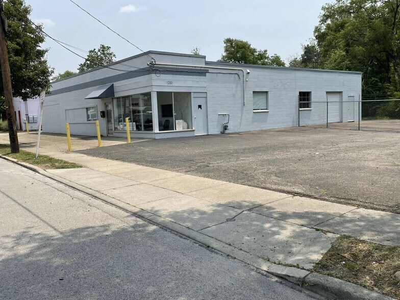 Primary Photo Of 1361-1365 Tennessee Ave, Cincinnati Warehouse For Sale