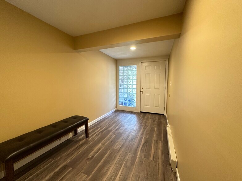 More Photos Of 205-274 Robert Dr, Syracuse Apartments For Sale