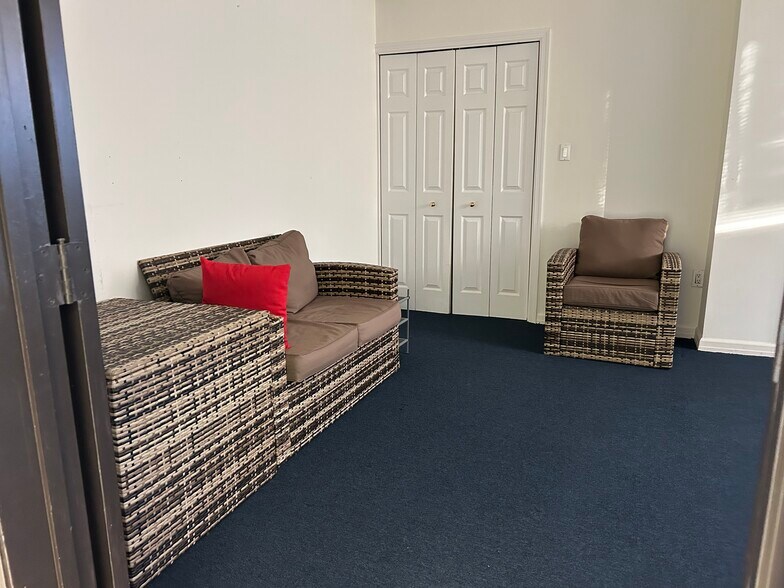 More Photos Of 35 Belden Pl, Montclair Loft Creative Space For Sale