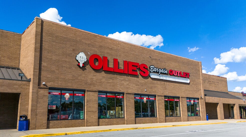 More Photos Of 137-205 E Lincoln Trail Blvd, Radcliff Unknown For Lease