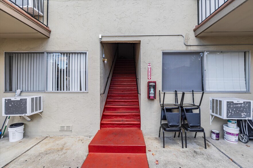 More Photos Of 1237-1241 Coronado Dr, Sunnyvale Apartments For Sale