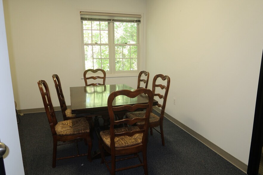 More Photos Of 502 Hamburg Tpke, Wayne Office For Sale