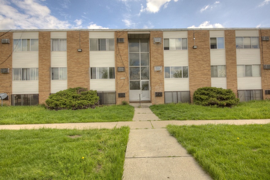 More Photos Of 18250 Weaver St, Detroit Apartments For Sale