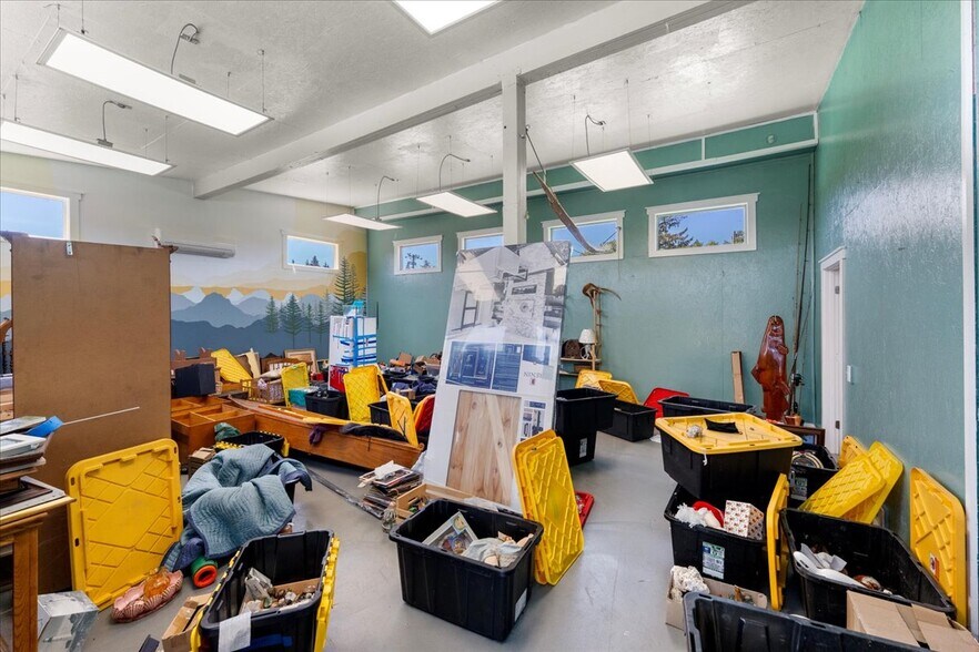 More Photos Of 2546 US-101, Ilwaco Industrial For Sale