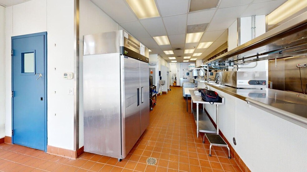 More Photos Of 409 S 9th St, Minneapolis Specialty For Sale