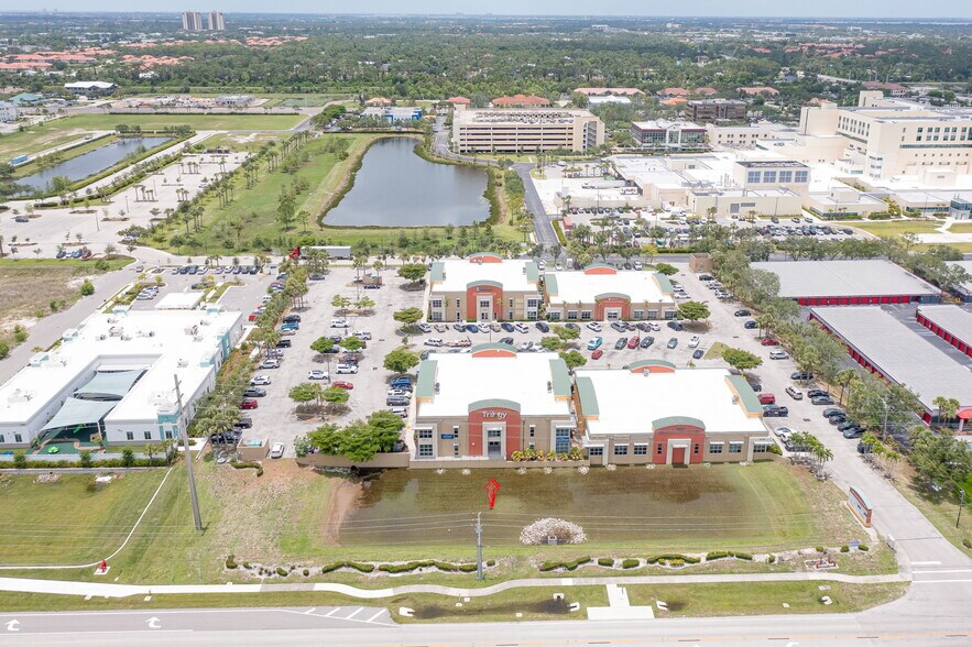 More Photos Of 13774 Plantation Rd, Fort Myers Medical For Lease