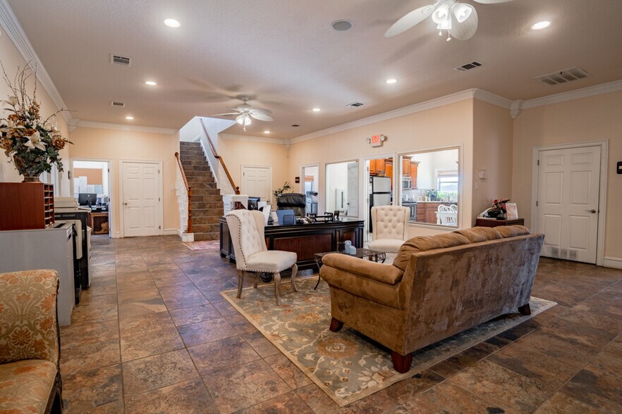 More Photos Of 8475 County Road 156, Kaufman Office For Sale