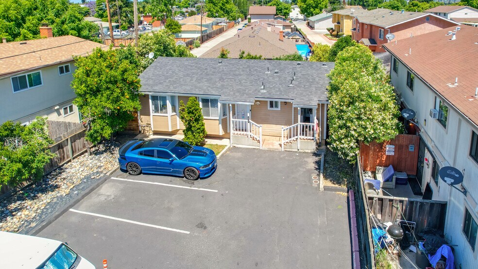 More Photos Of 204 Sunset Blvd, Hayward Apartments For Sale