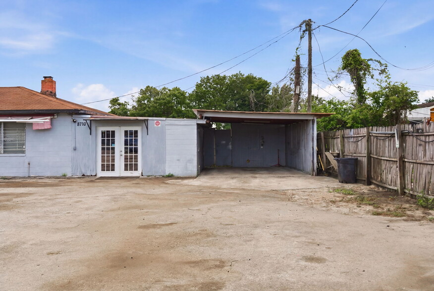 More Photos Of 8710 E Colonial Dr, Orlando Auto Dealership For Lease