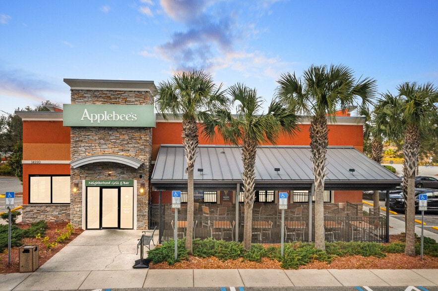 Primary Photo Of 14990 E Orange Lake Blvd, Kissimmee Restaurant For Lease