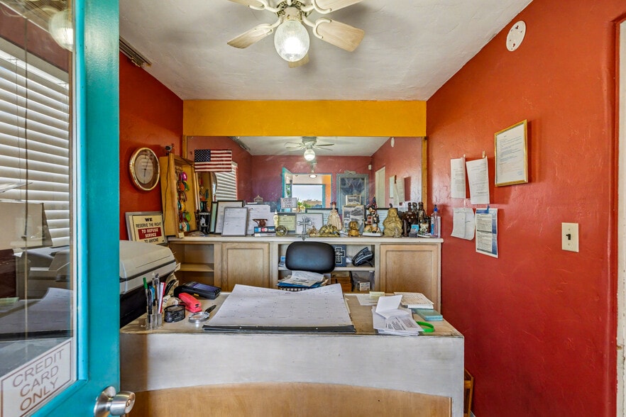 More Photos Of 537 S Country Club Dr, Mesa Hotel For Sale