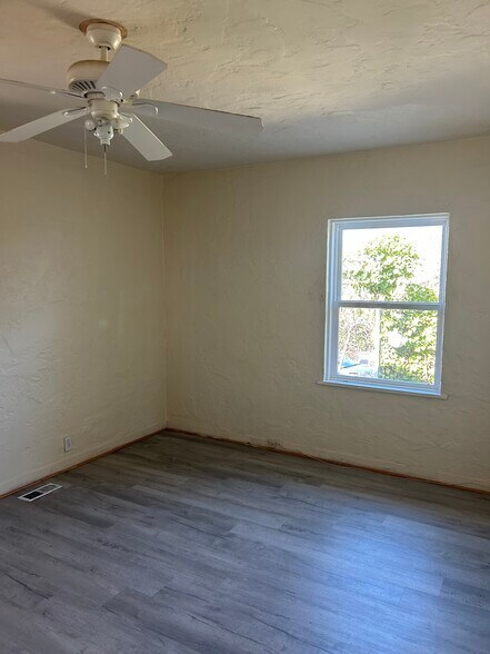 More Photos Of 702 E Vista Way, Vista Multifamily For Sale