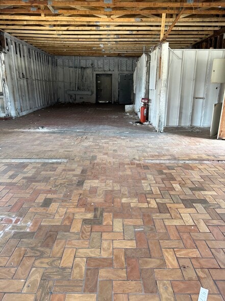 More Photos Of 4145 Fulton Industrial Blvd, Atlanta Fast Food For Lease