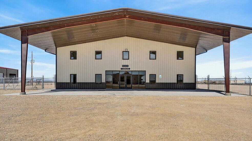 More Photos Of 16510 W Basin St, Odessa Warehouse For Sale