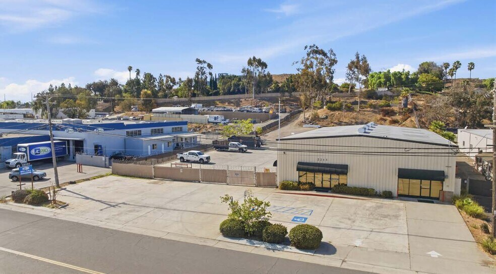 More Photos Of 2213 Meyers Ave, Escondido Warehouse For Sale