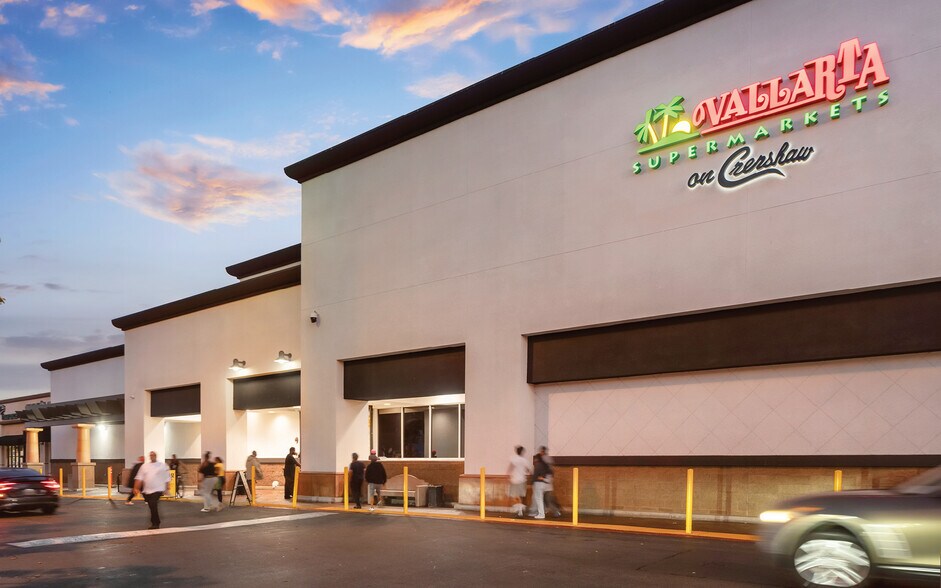 Primary Photo Of , Los Angeles General Retail For Sale