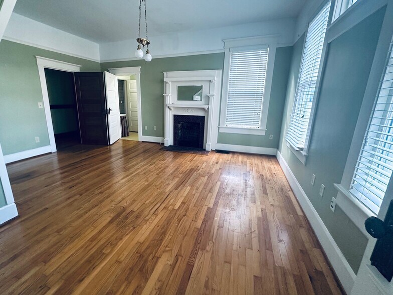 More Photos Of 415 S Kentucky Ave, Lakeland Office For Lease