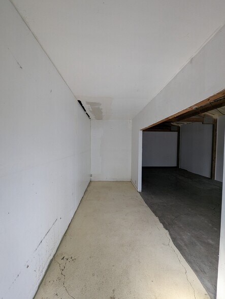 More Photos Of 2740 Echo Ln, Eugene Industrial For Lease
