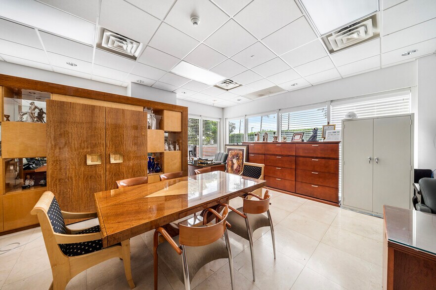 More Photos Of 2101 Brickell Ave, Miami Apartments For Sale