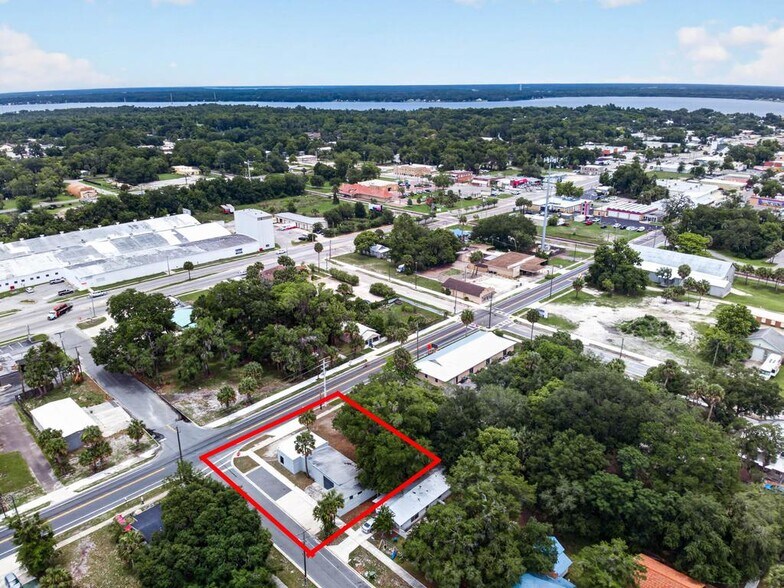 More Photos Of 1321 St Johns Ave, Palatka Service For Sale