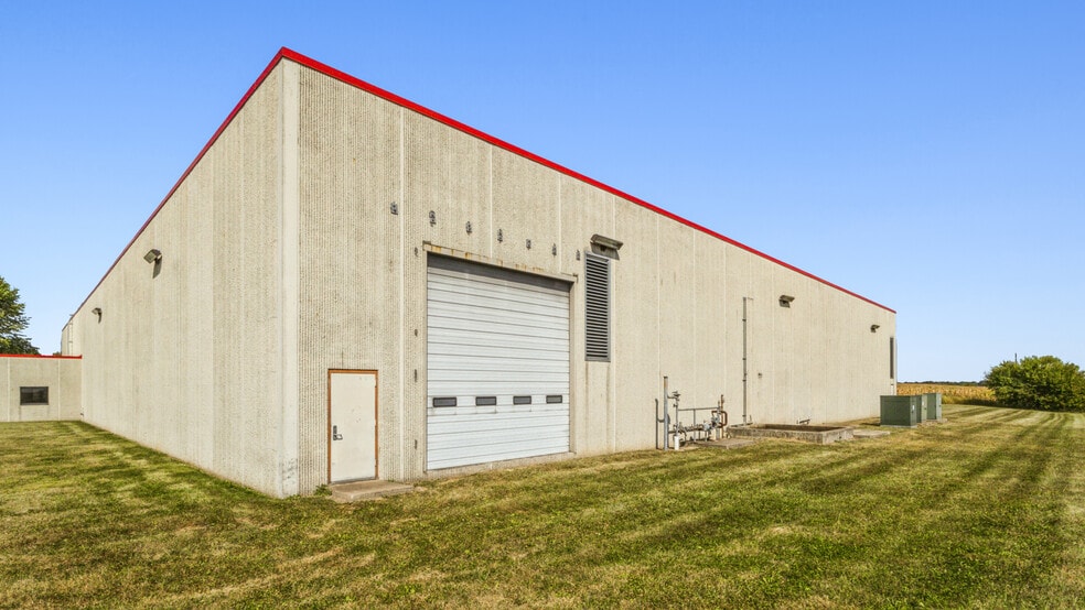 Primary Photo Of 1930 N Montgomery Rd, Greensburg Truck Terminal For Sale