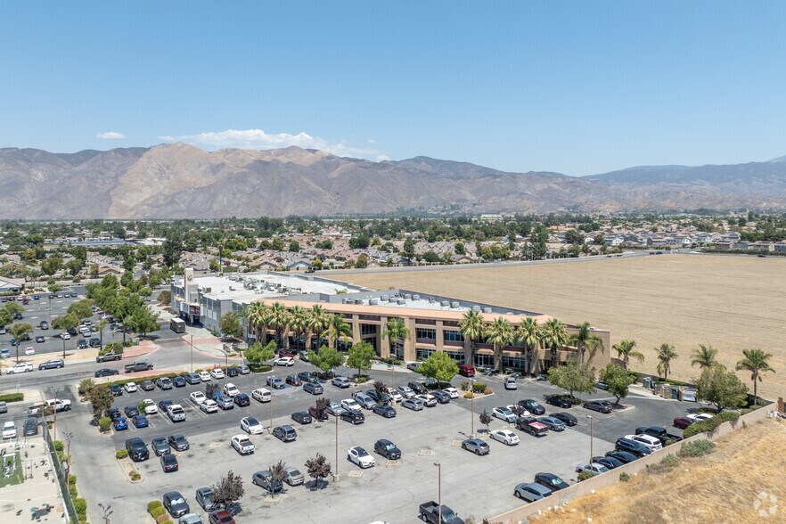 More Photos Of 1695 San Jacinto Ave, San Jacinto Medical For Lease